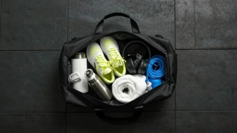 Gym Bag Essentials Every Beginner Needs for an Easier Workout